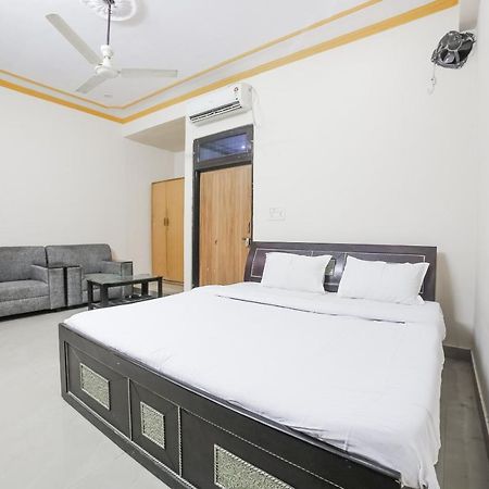 Spot On 38085 Hotel Amer Palace ジャイプール エクステリア 写真