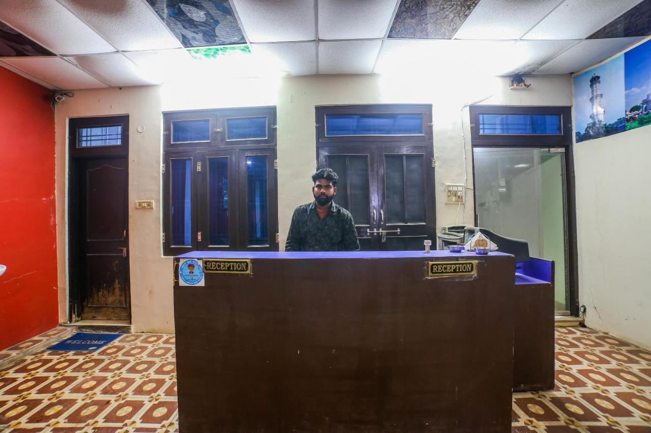 Spot On 38085 Hotel Amer Palace ジャイプール エクステリア 写真