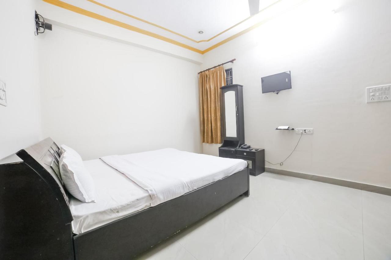 Spot On 38085 Hotel Amer Palace ジャイプール エクステリア 写真